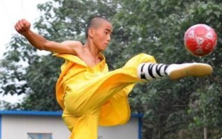 Shaolin Football | Last year, the Shaolin monks have organized their football team. Imagine for a moment – as the monks play this popular game