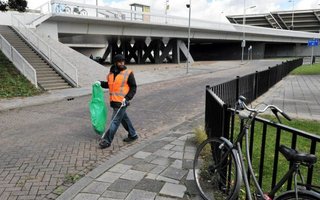 Rotterdam laittoi työttömät siivoushommiin,tervetuloa Suomeenkin | Jokohan tuollaikään saataisiin se pummaaminen asettumaan?